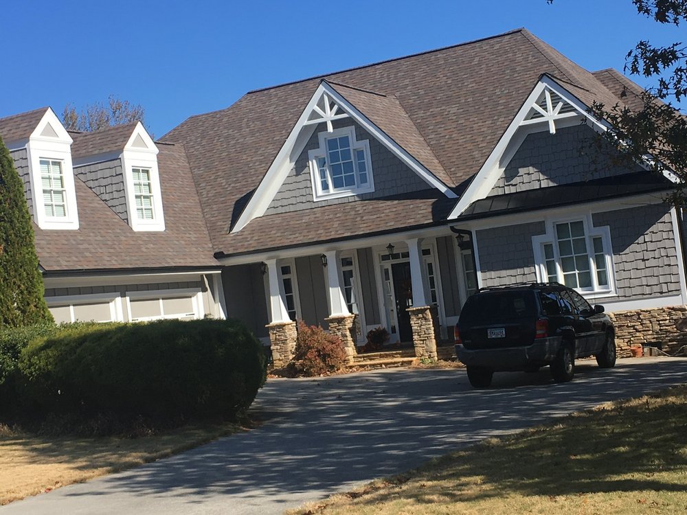 Exterior home painting with fresh color in Cartersville GA